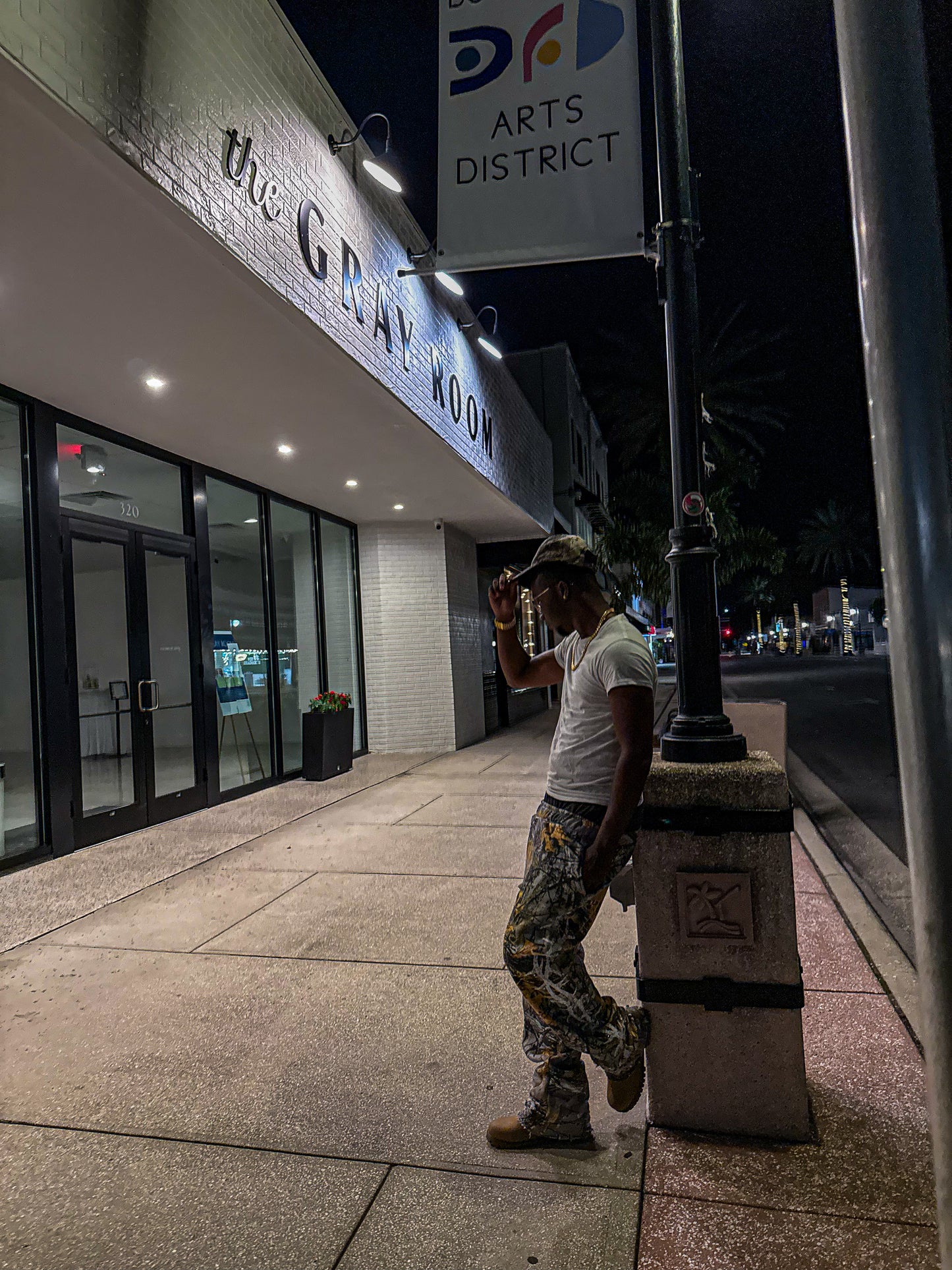 Loves Art-Oversized Sweats